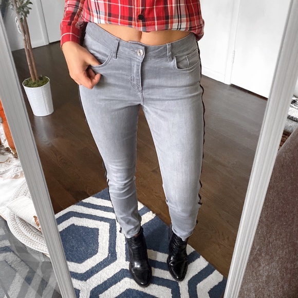 ☑️ ORSAY GREY DISTRESSED SIDE ZIPPER JEANS! - Picture 1 of 11